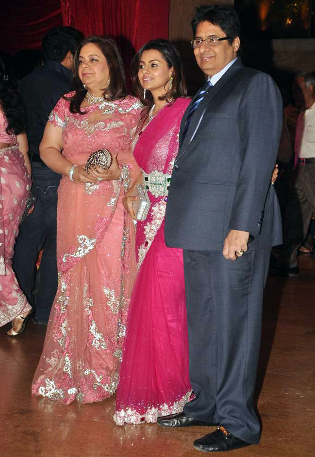 रितेश-जेनेलिया के रिसेप्शन में उमड़ा बॉलीवुड | संगीत समारोह