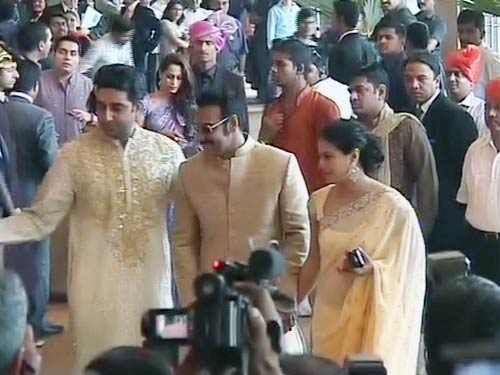 रितेश-जेनेलिया को शादी की सालगिरह मुबारक...