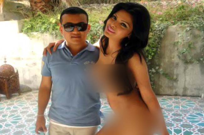 अब इससे कौन बचाएगा शर्लिन चोपड़ा को... | हॉट 'आइटम गर्ल'