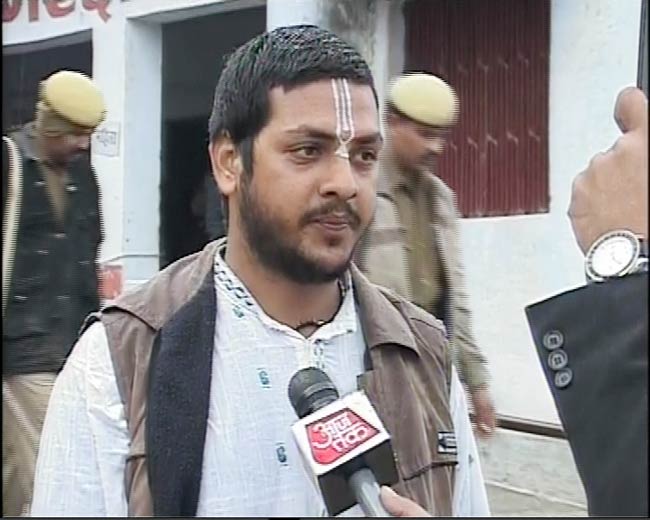 यूपी में शुरू हुआ चुनावी महादंगल