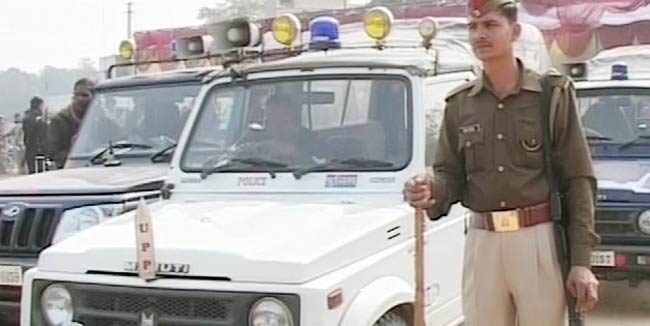 यूपी में शुरू हुआ चुनावी महादंगल