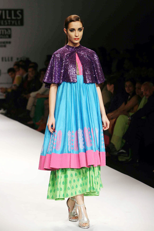 विल्‍स फैशन वीक के चौथे दिन की झलकियां...| फोटो: Day 3