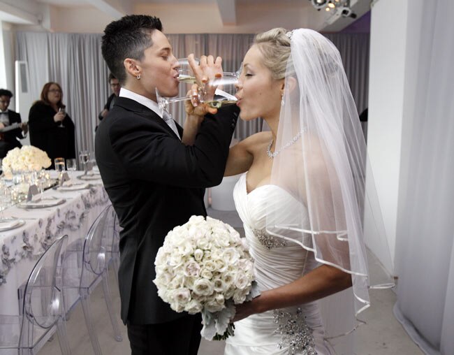 पूरी दुनिया में प्यार की एक ही जुबां | रोमांटिक फिल्में