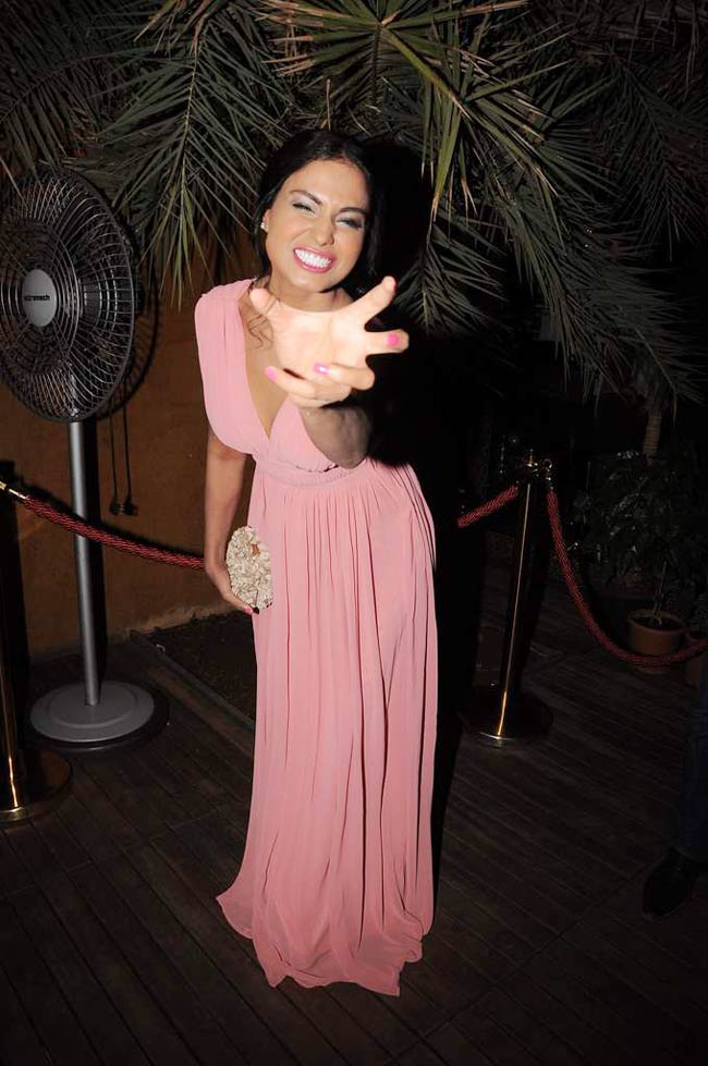 वीना मलिक की बर्थडे पार्टी | वीना की विवादित फोटो