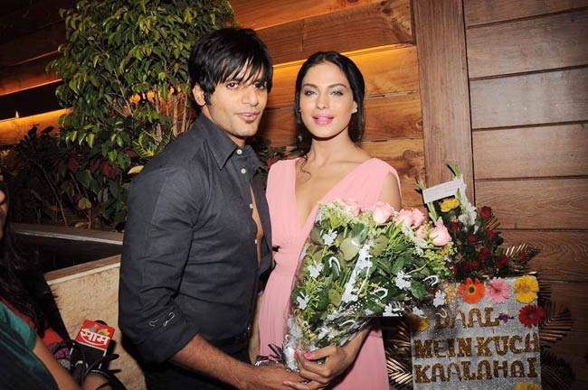 वीना मलिक की बर्थडे पार्टी | वीना की विवादित फोटो