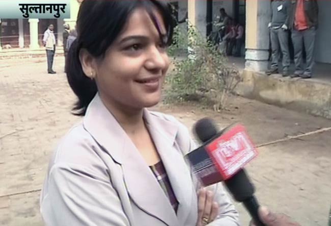 तस्‍वीरों में यूपी के चुनावी महासमर का तीसरा दौर