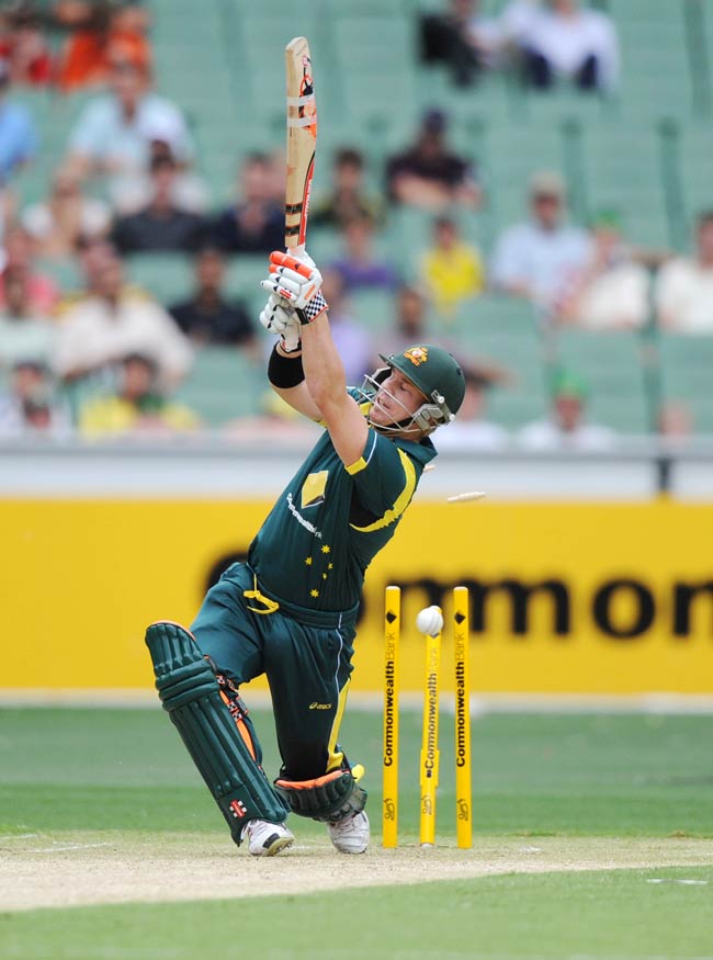 त्रिकोणीय श्रृंखला के पहले मैच में भारत की हार