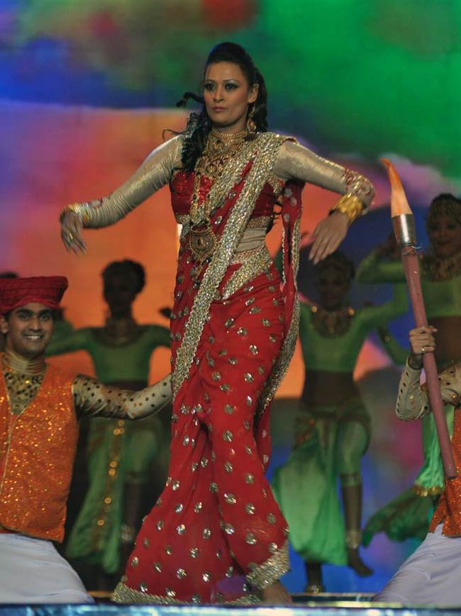 ग्रेट वुमन एचिवर्स अवार्ड में लगा कलाकारों का मेला | हसीनाएं