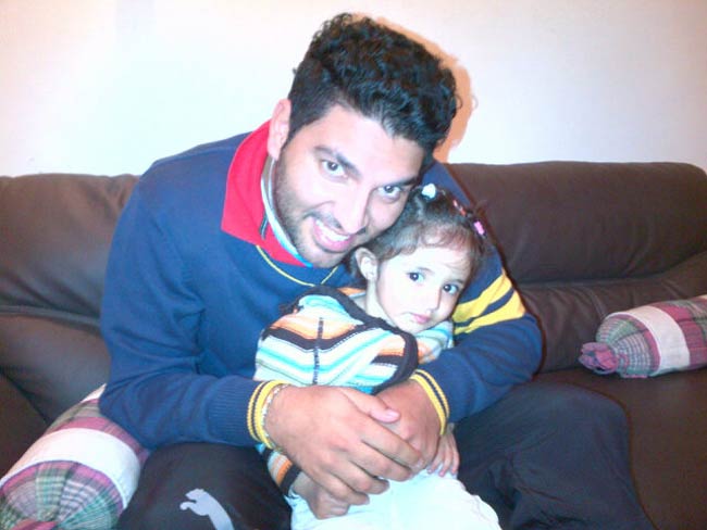 युवराज को कैंसर, अमेरिका में हो रहा है इलाज