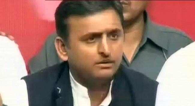 अखिलेश यादव के हाथ यूपी की बागडोर | सपा का युवराज