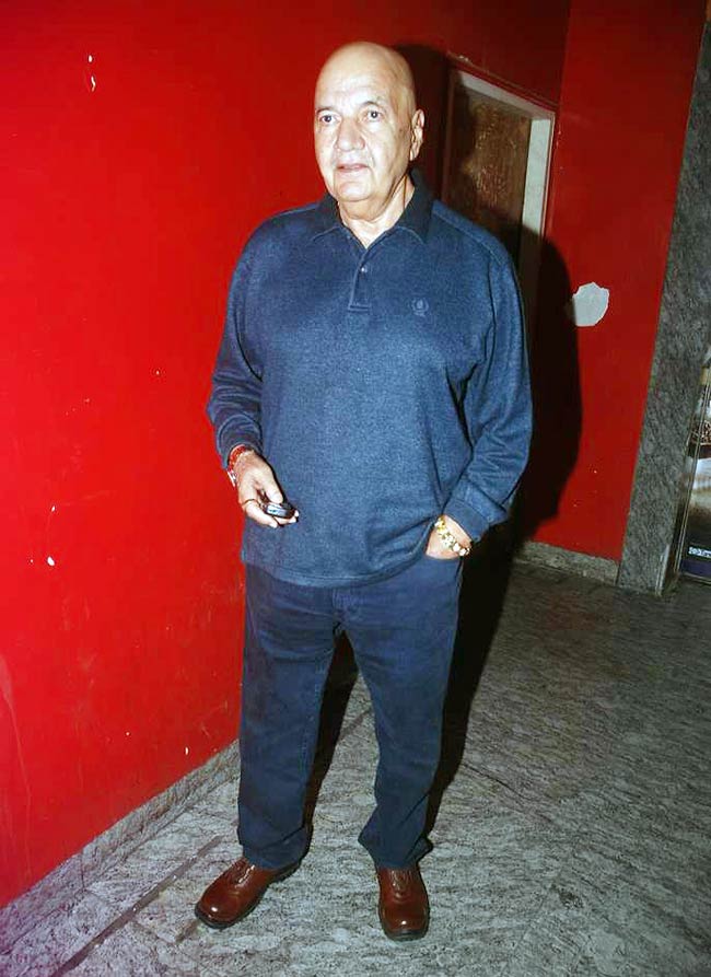 'एजेंट विनोद' के लिए जुटे सितारे  | मुजरा करीना का...