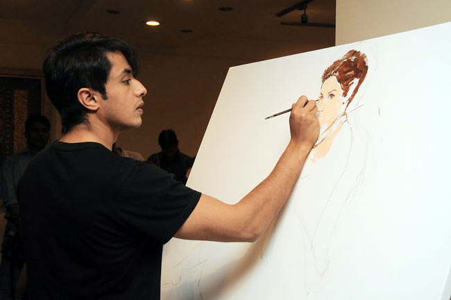 लंदन, पेरिस, न्यूयॉर्क के प्रमोशन में जुटे अली और अदिती