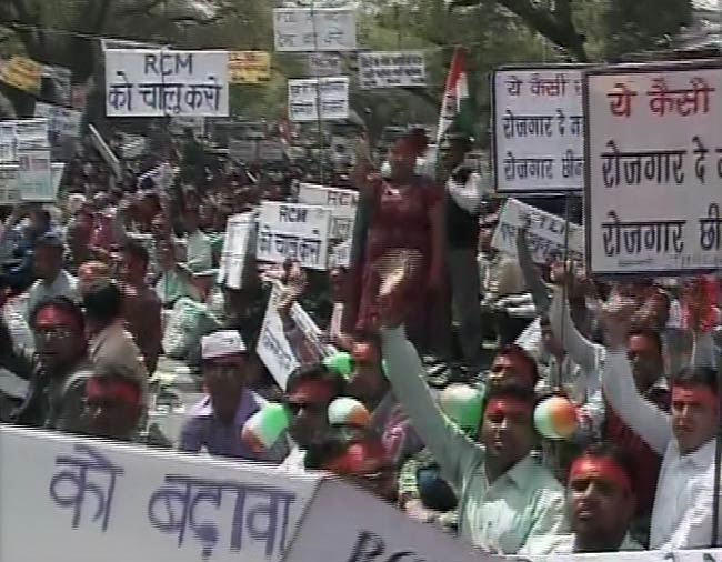 जंतर मंतर पर अन्‍ना का अनशन | हर दिल में अन्ना