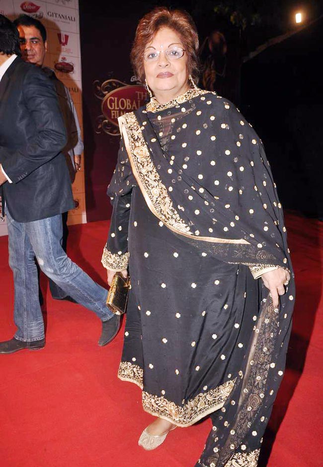 बालाजी अवार्ड समारोह में सितारों का मेला | सितारों की मस्‍ती