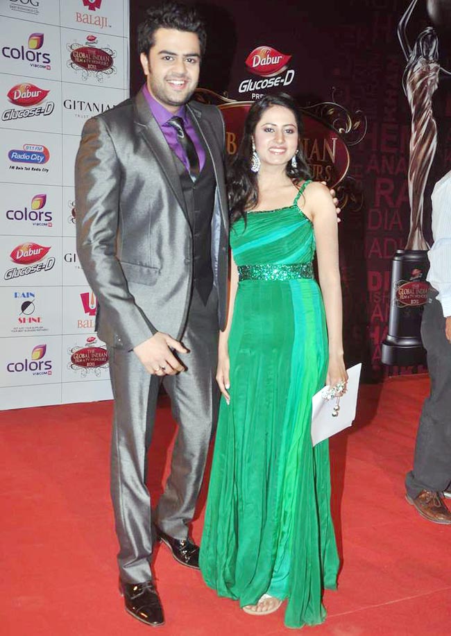 बालाजी अवार्ड समारोह में सितारों का मेला | सितारों की मस्‍ती