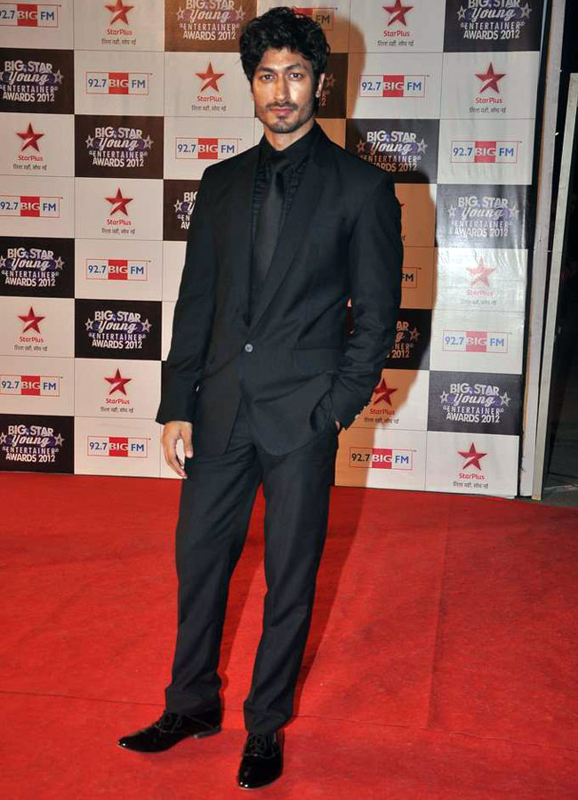 बिग स्टार अवार्ड में लगा हसीनाओं का मेला | जी सिने अवार्ड