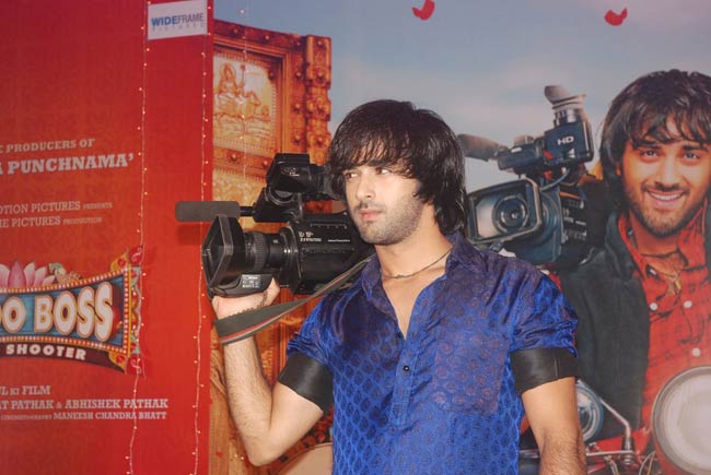 आ गया बिट्टू बॉस, जो सबकी लेगा | बोल्‍ड होती बालाएं