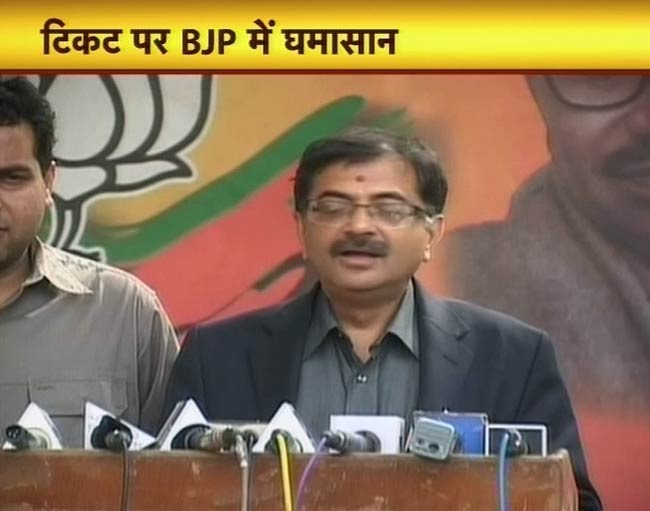 24 मार्च 2012: तस्वीरों में देखें दिनभर की बड़ी खबरें | पढ़ें