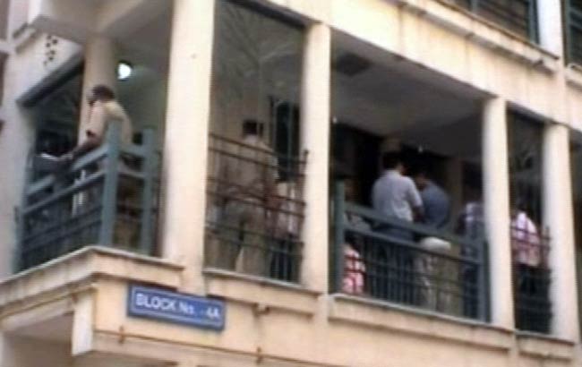 30 मार्च 2012: तस्वीरों में देखें दिनभर की बड़ी खबरें | पढ़ें