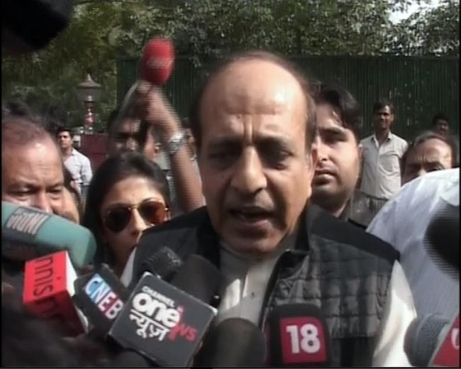 17 मार्च 2012: तस्‍वीरों में देखें दिनभर की बड़ी खबरें