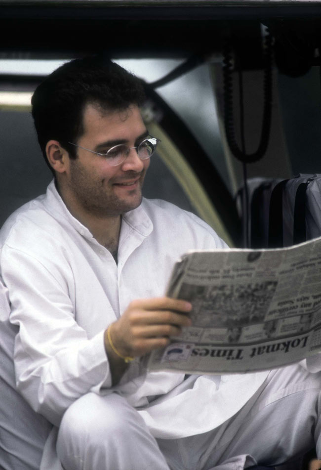 दो युवराजों के बीच यूपी की जंग  | आइकॉन राहुल