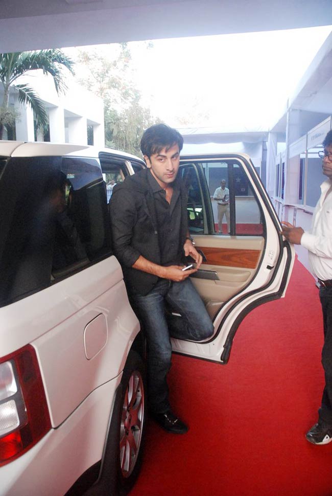 फिक्‍की फ्रेम्‍स अवार्ड के शाम की रंगीनियां | विद्या की अदायें