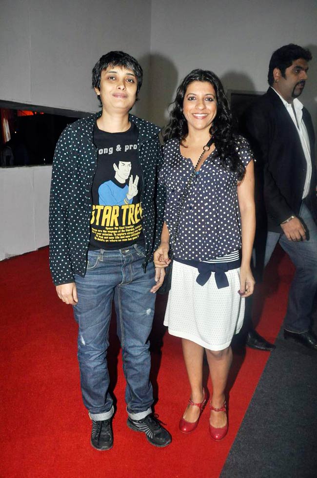 फिक्‍की फ्रेम्‍स अवार्ड के शाम की रंगीनियां | विद्या की अदायें