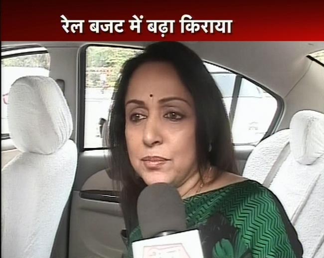 14 मार्च 2012: तस्‍वीरों में देखें दिनभर की बड़ी खबरें | पढ़ें