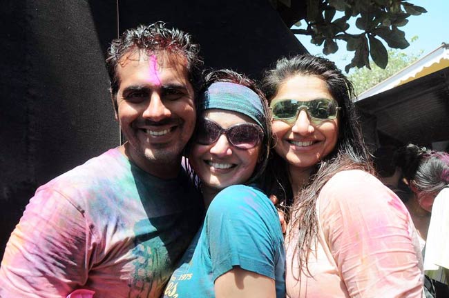 ज़ूम की होली पार्टी में सितारों की धूम । सितारों की मस्‍ती