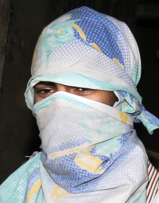 28 मार्च 2012: तस्वीरों में देखें दिनभर की बड़ी खबरें | पढ़ें