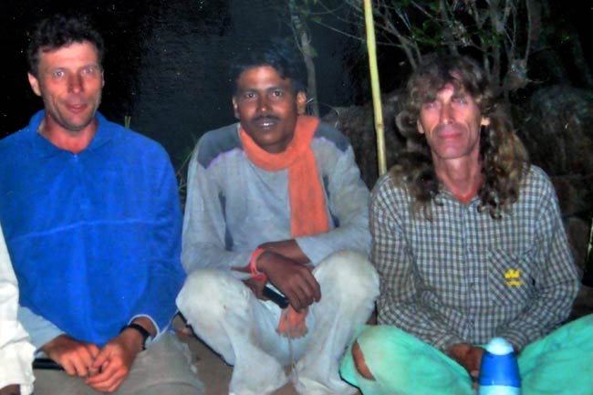 25 मार्च 2012: तस्वीरों में देखें दिनभर की बड़ी खबरें | पढ़ें