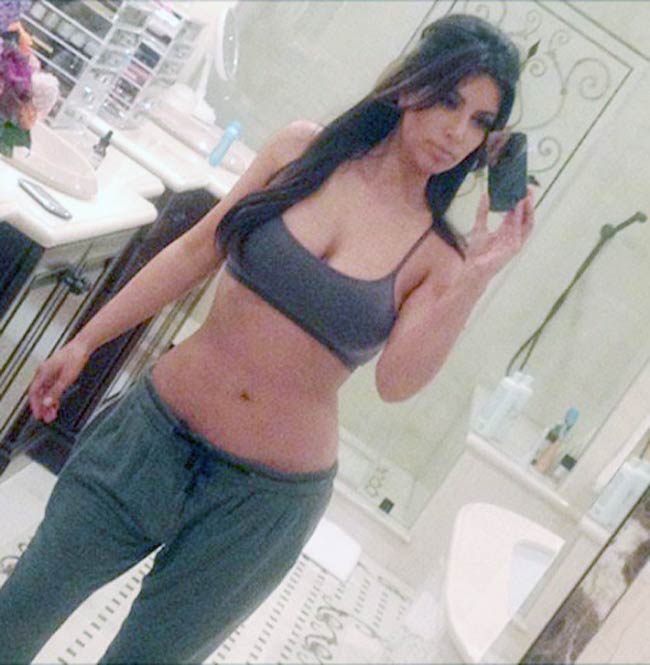 ट्विटर के जरिए सितारों का पब्लिक 'कनेक्शन' | सविता भाभी