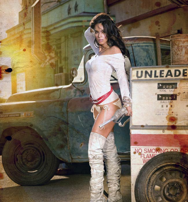 ट्विटर के जरिए सितारों का पब्लिक 'कनेक्शन' | सविता भाभी