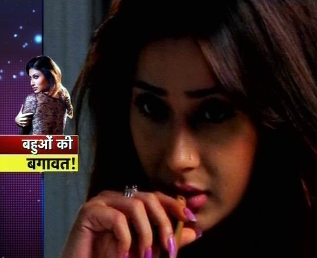 टीवीपुर की बहुओं ने की खुलेआम बगावत | बोल्ड बालाएं