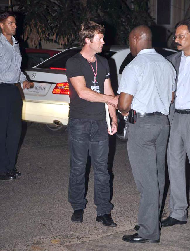 महाशतक के बाद सचिन का 'महास्वागत' | मास्टर का महाशतक