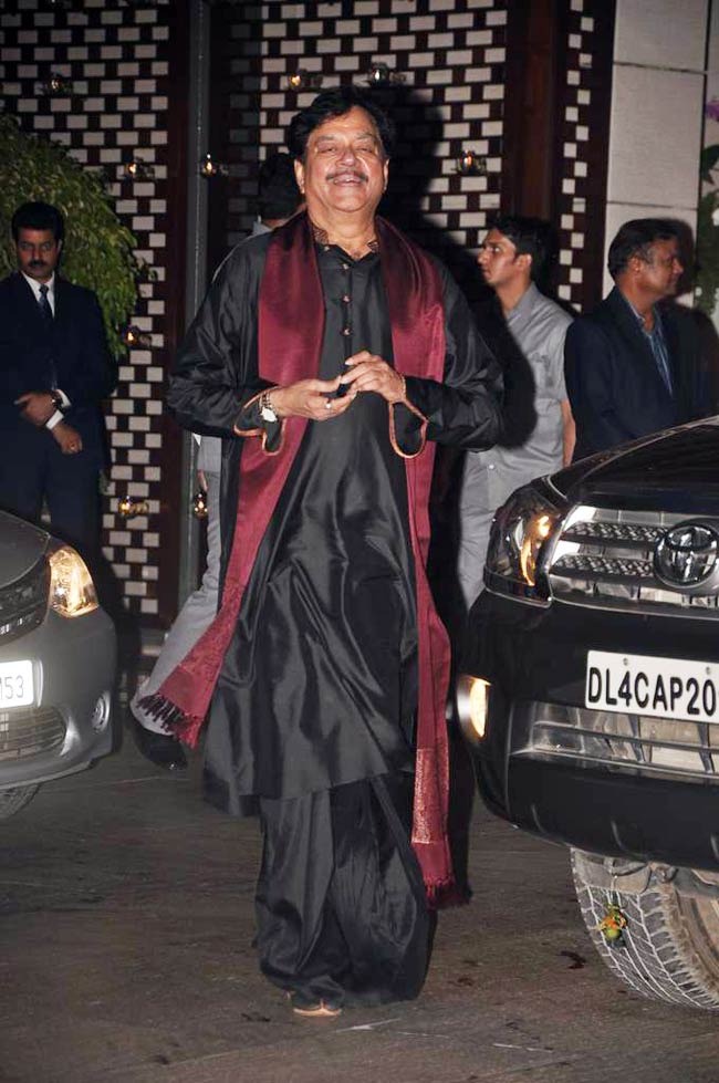 महाशतक के बाद सचिन का 'महास्वागत' | मास्टर का महाशतक