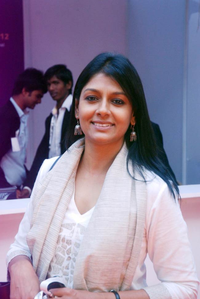 फिक्‍की फ्रेम्‍स अवार्ड के शाम की रंगीनियां | विद्या की अदायें