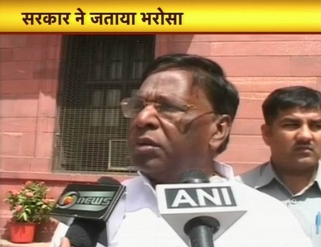 24 मार्च 2012: तस्वीरों में देखें दिनभर की बड़ी खबरें | पढ़ें