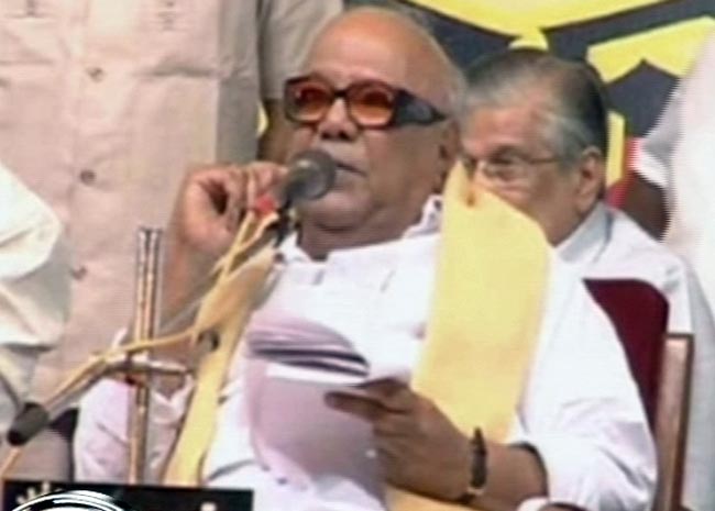 16 मार्च 2012: तस्‍वीरों में देखें दिनभर की बड़ी खबरें  | पढ़ें