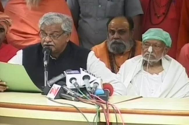 23 मार्च 2012: तस्वीरों में देखें दिनभर की बड़ी खबरें | पढ़ें