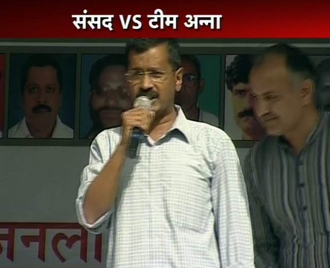 25 मार्च 2012: तस्वीरों में देखें दिनभर की बड़ी खबरें | पढ़ें