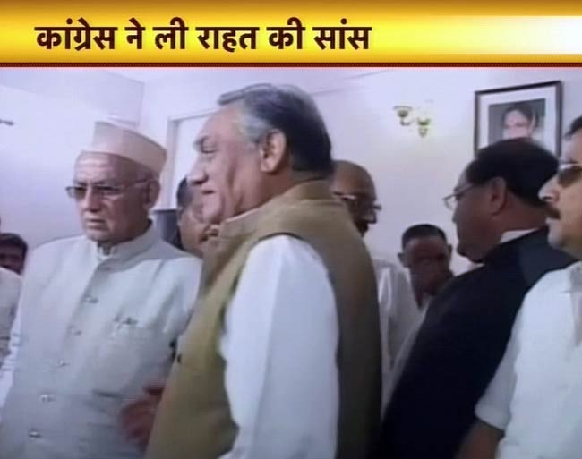 29 मार्च 2012: तस्वीरों में देखें दिनभर की बड़ी खबरें  | पढ़ें