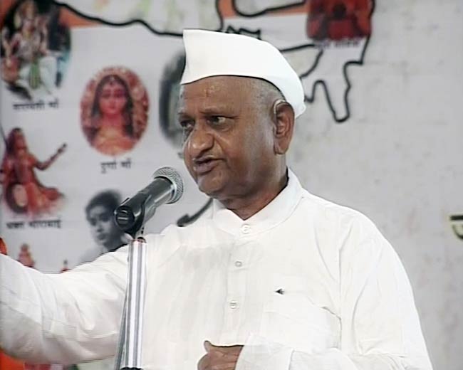 20 मार्च 2012: तस्वीरों में देखें दिनभर की बड़ी खबरें | पढ़ें