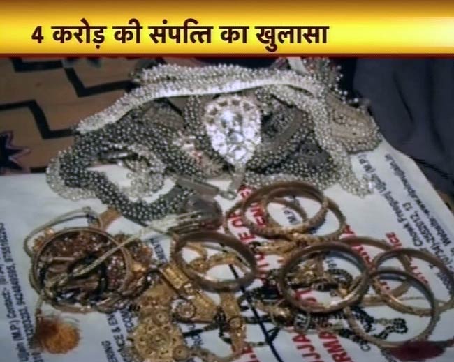 26 मार्च 2012: तस्‍वीरों में देखें दिनभर की बड़ी खबरें | पढ़ें