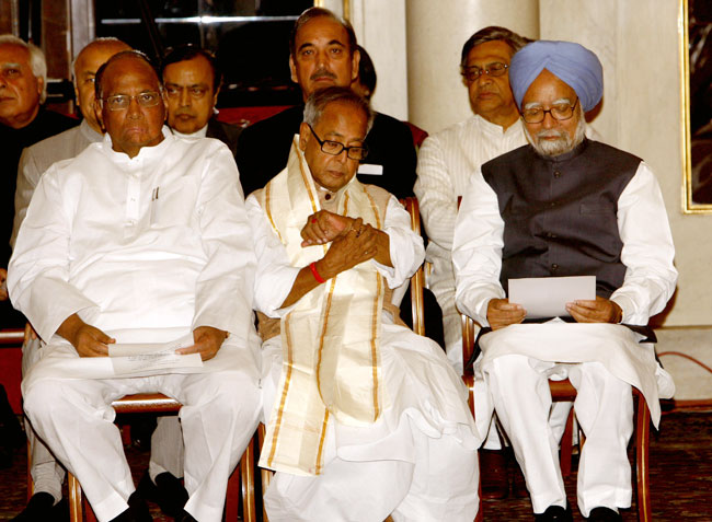 राष्ट्रपति प्रणब मुखर्जी का राजनीतिक सफर | झूम उठे समर्थक