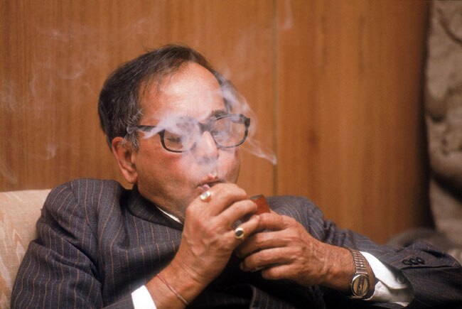 राष्ट्रपति प्रणब मुखर्जी का राजनीतिक सफर | झूम उठे समर्थक