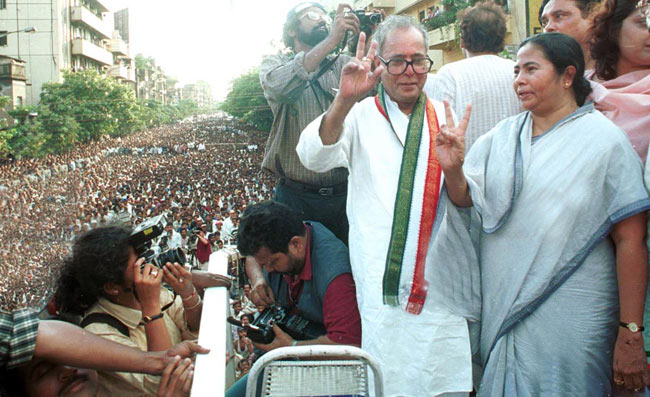 राष्ट्रपति प्रणब मुखर्जी का राजनीतिक सफर | झूम उठे समर्थक