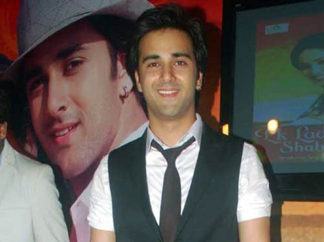 ये है बॉलीवुड का GEN NXT | रोमांटिक फिल्में