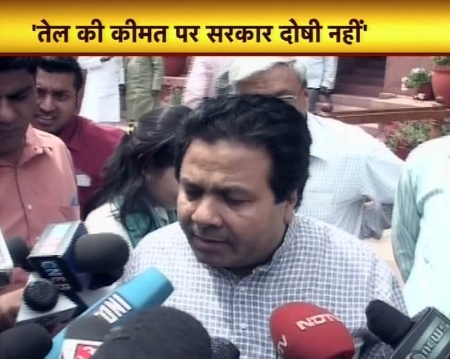 27 मार्च 2012: तस्वीरों में देखें दिनभर की बड़ी खबरें | पढ़ें