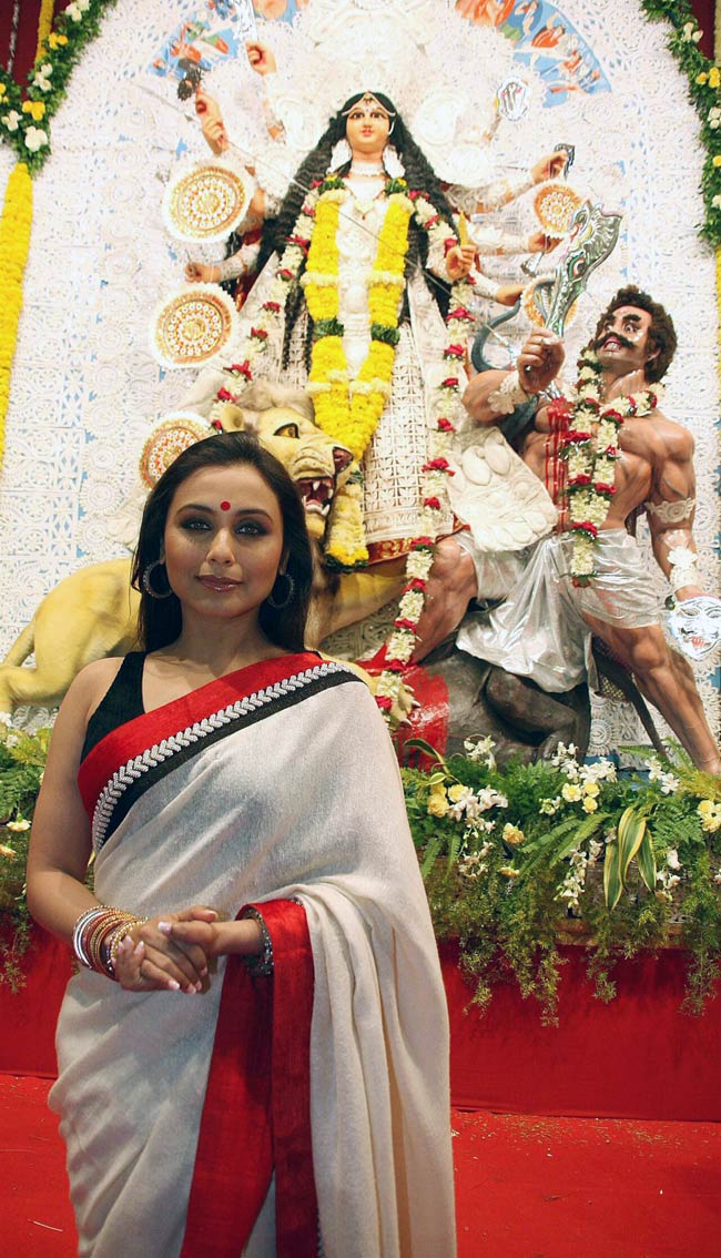 रानी के घर आई आदी की बारात: अनदेखी तस्‍वीरें